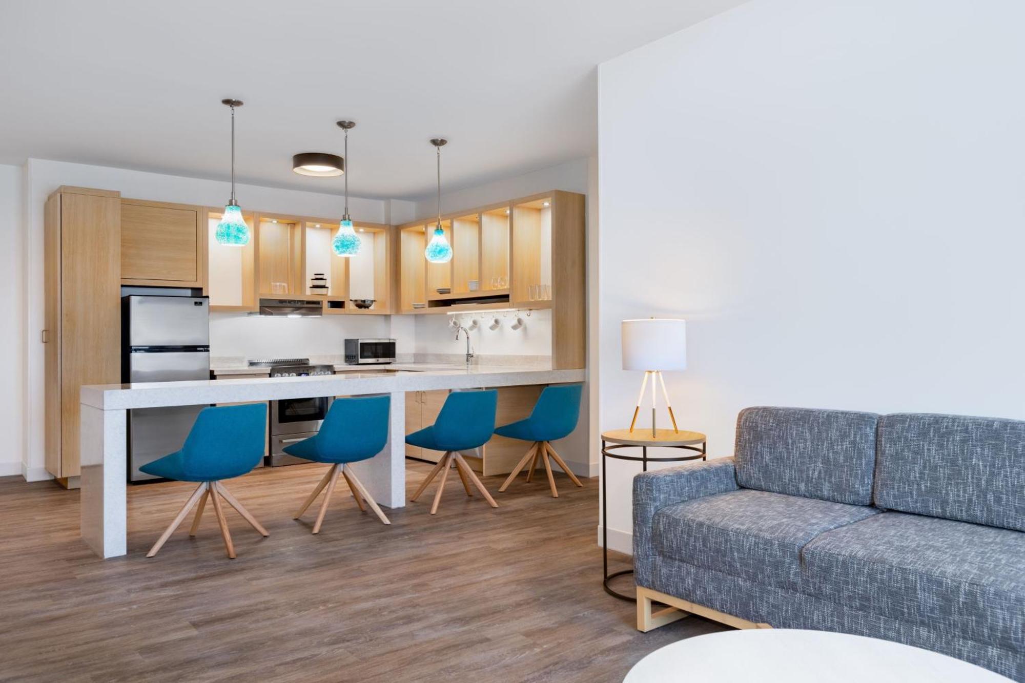 Towneplace Suites By Marriott Geneva At Spire Academy エクステリア 写真