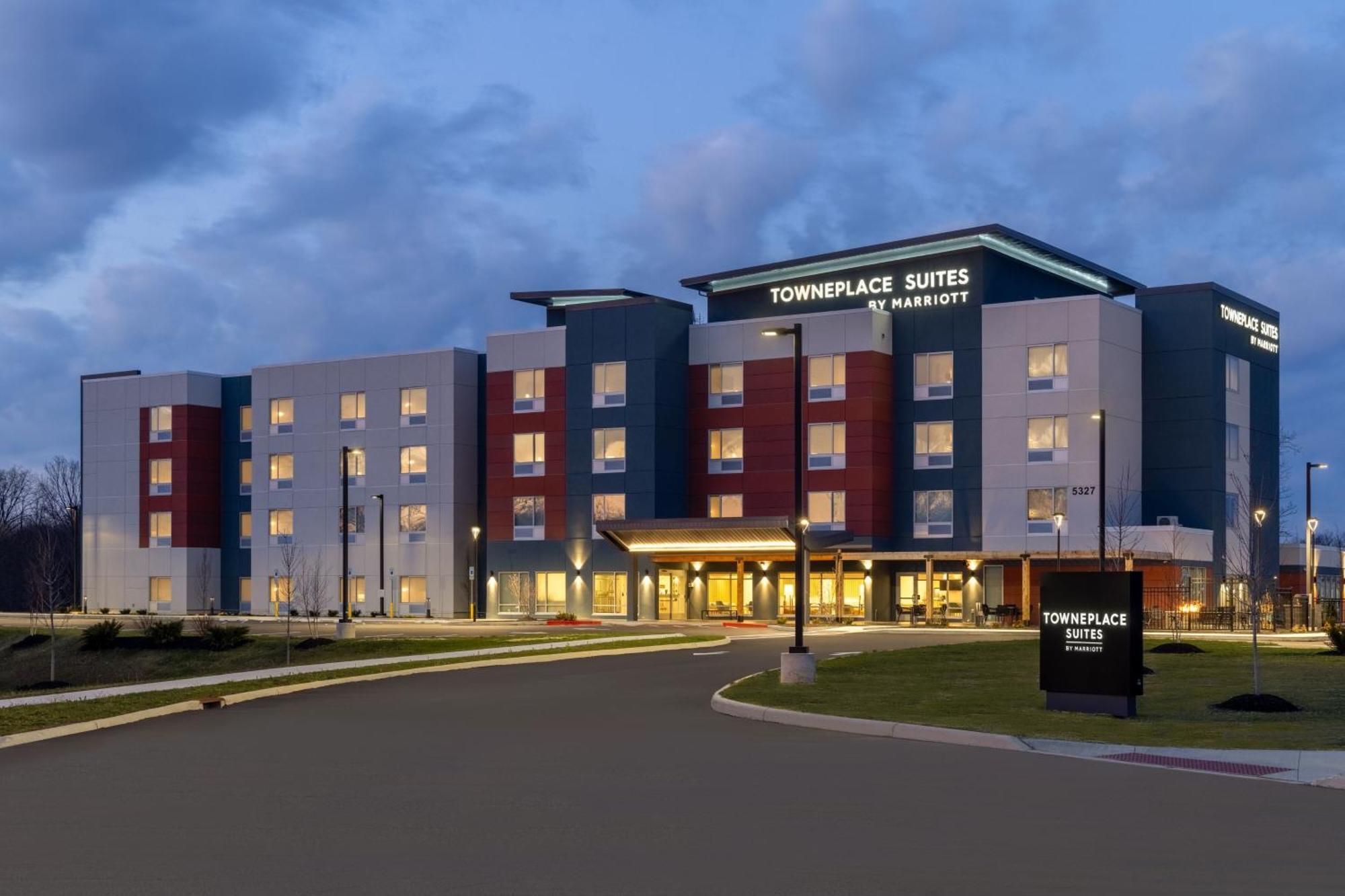 Towneplace Suites By Marriott Geneva At Spire Academy エクステリア 写真